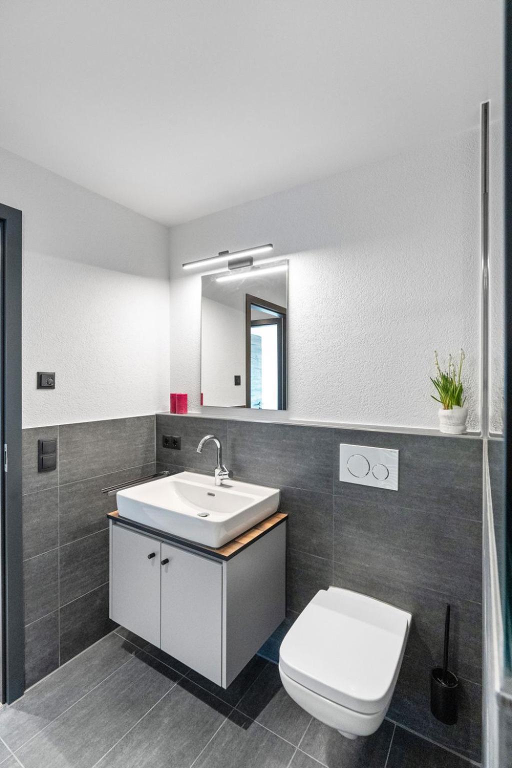 Seequartier 2 - Neu & Hochwertig Friedrichshafen Ngoại thất bức ảnh