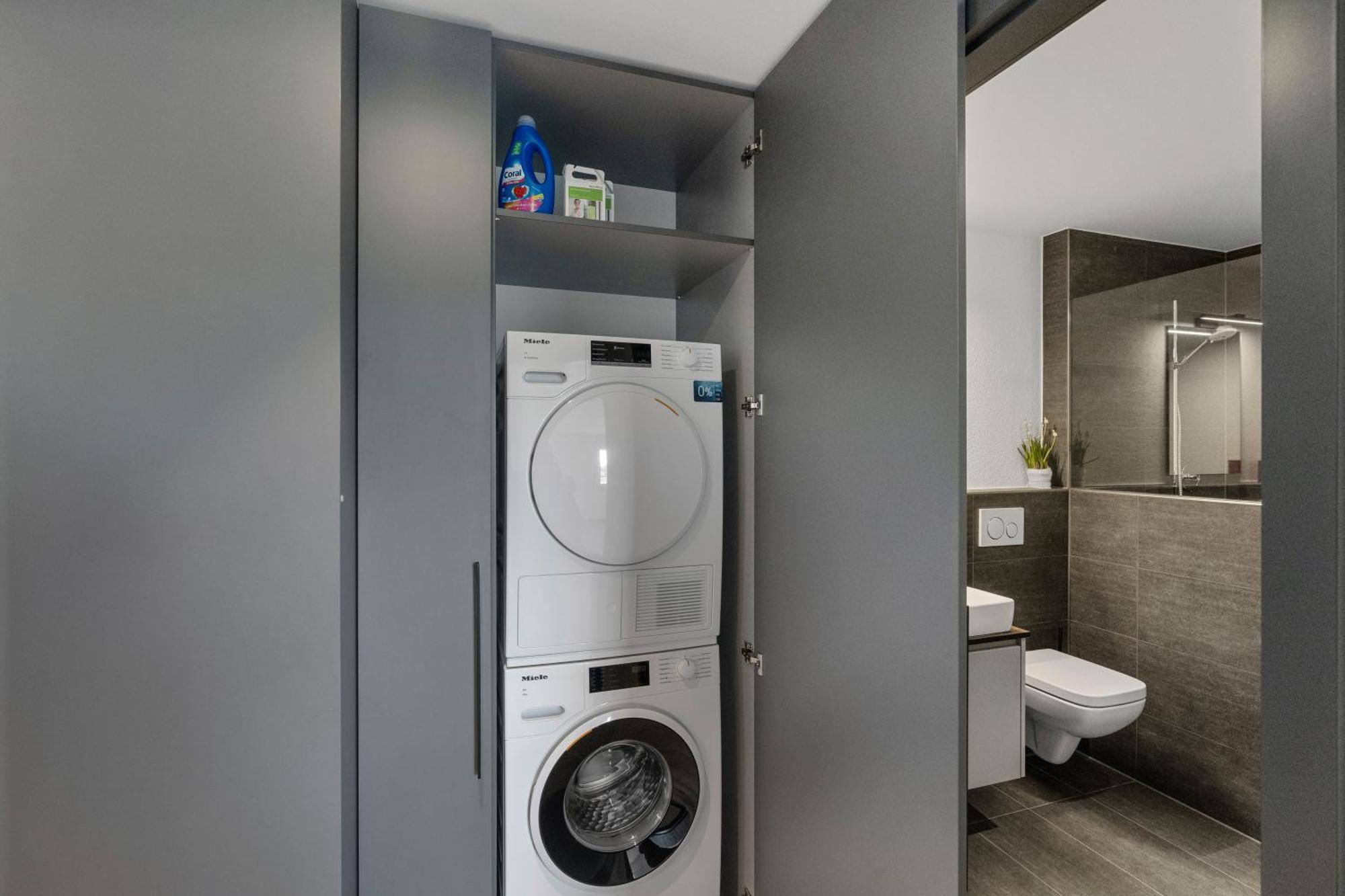 Seequartier 2 - Neu & Hochwertig Friedrichshafen Ngoại thất bức ảnh